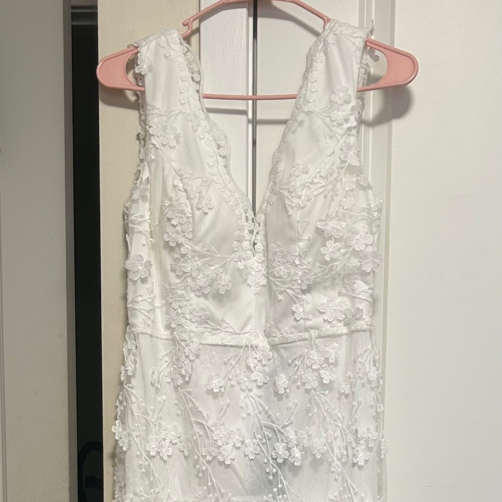 Wedding dress
